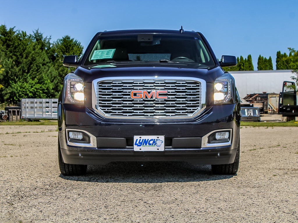 2018 GMC Yukon — detail view