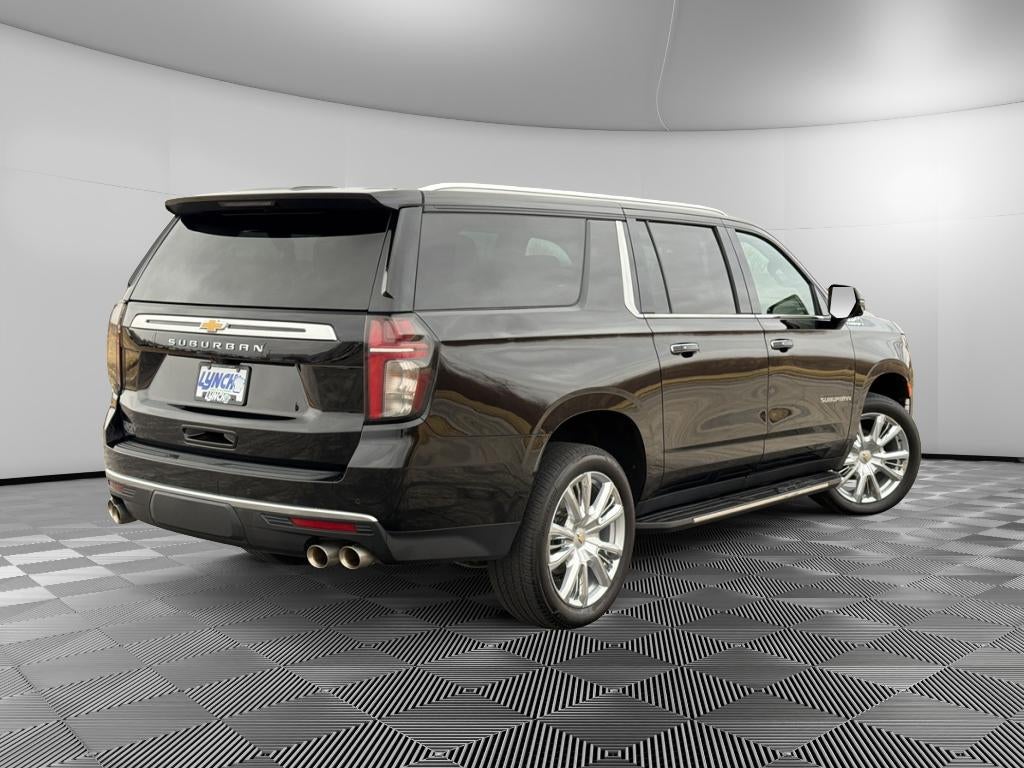 2023 Chevrolet Suburban — interior view