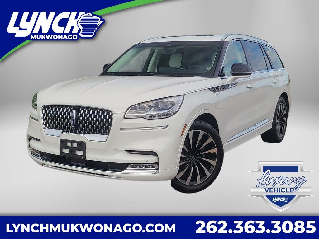 2023 Lincoln Aviator Black Label Grand Touring in Pristine White Metallic Tri-Coat — front three-quarter view