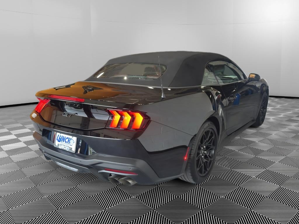 2025 Ford Mustang — detail view