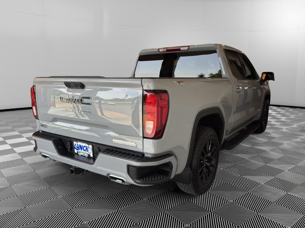 2024 GMC Sierra 1500 — detail view